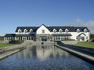 Отель Westport Country Lodge Hotel Уэстпорт-0